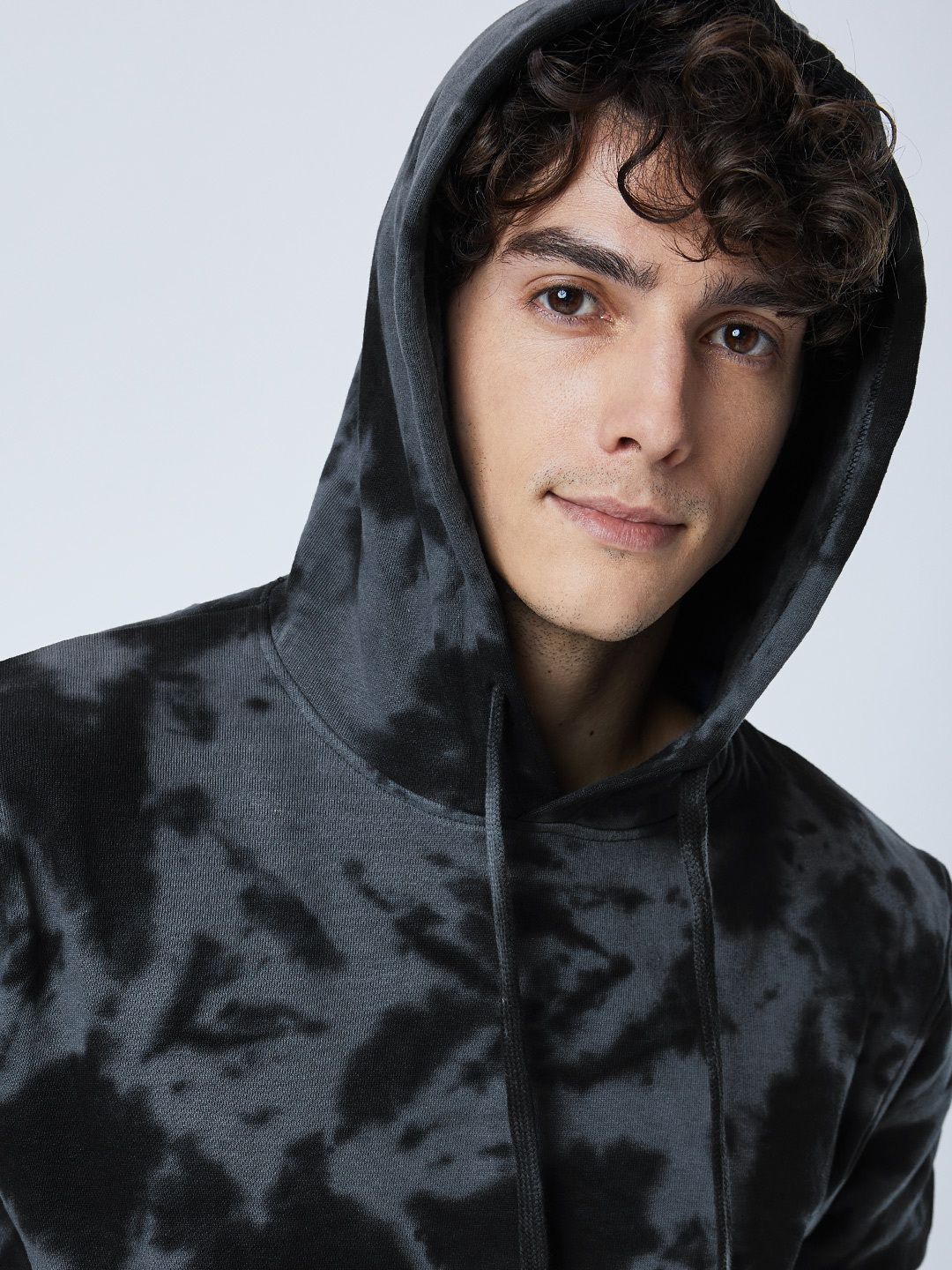 Tie Dye: Black Chase Hoodies