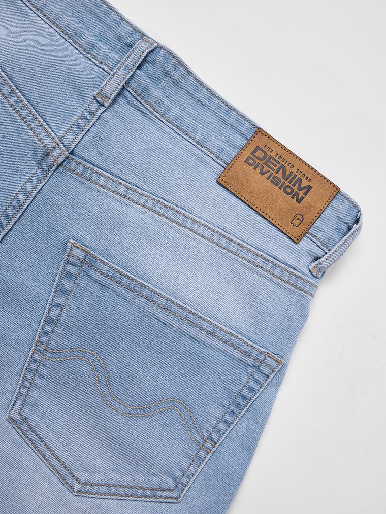 Solids: Mid Blue Wash (Straight Fit) Men Straight Fit Jeans