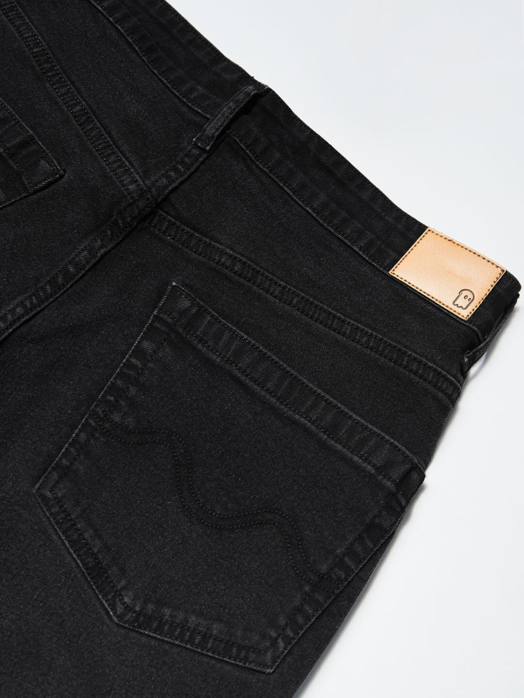 Classic Slim Fit Jeans: Pitchblack Men Classic Slim Fit Jeans
