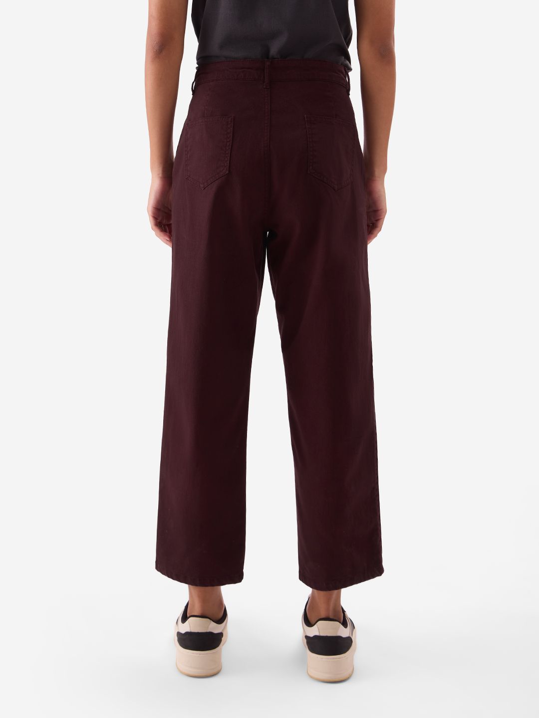 Carrot Fit Pant: Plum Women Fashion Pants
