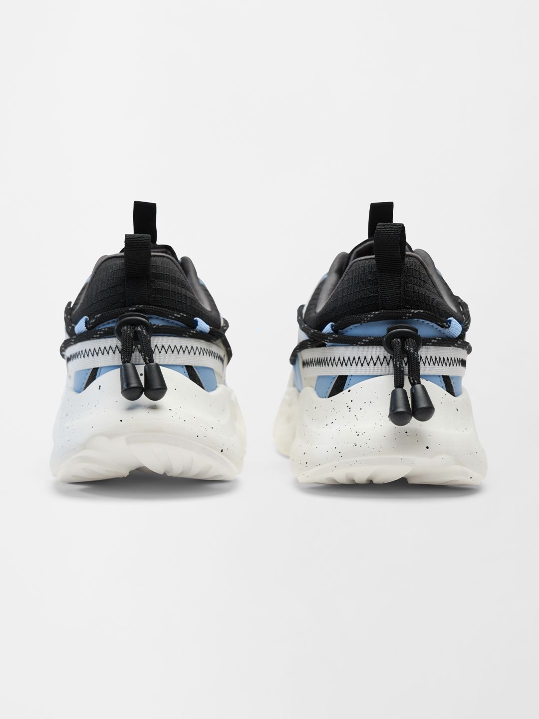 Souled: Swift Blue Men Low Top Sneakers
