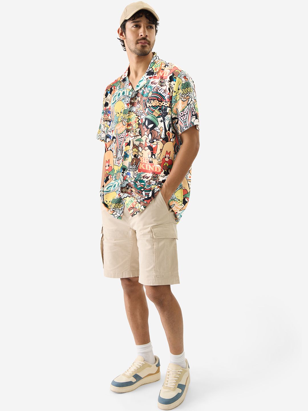 Looney Tunes: Vintage Holiday Shirts