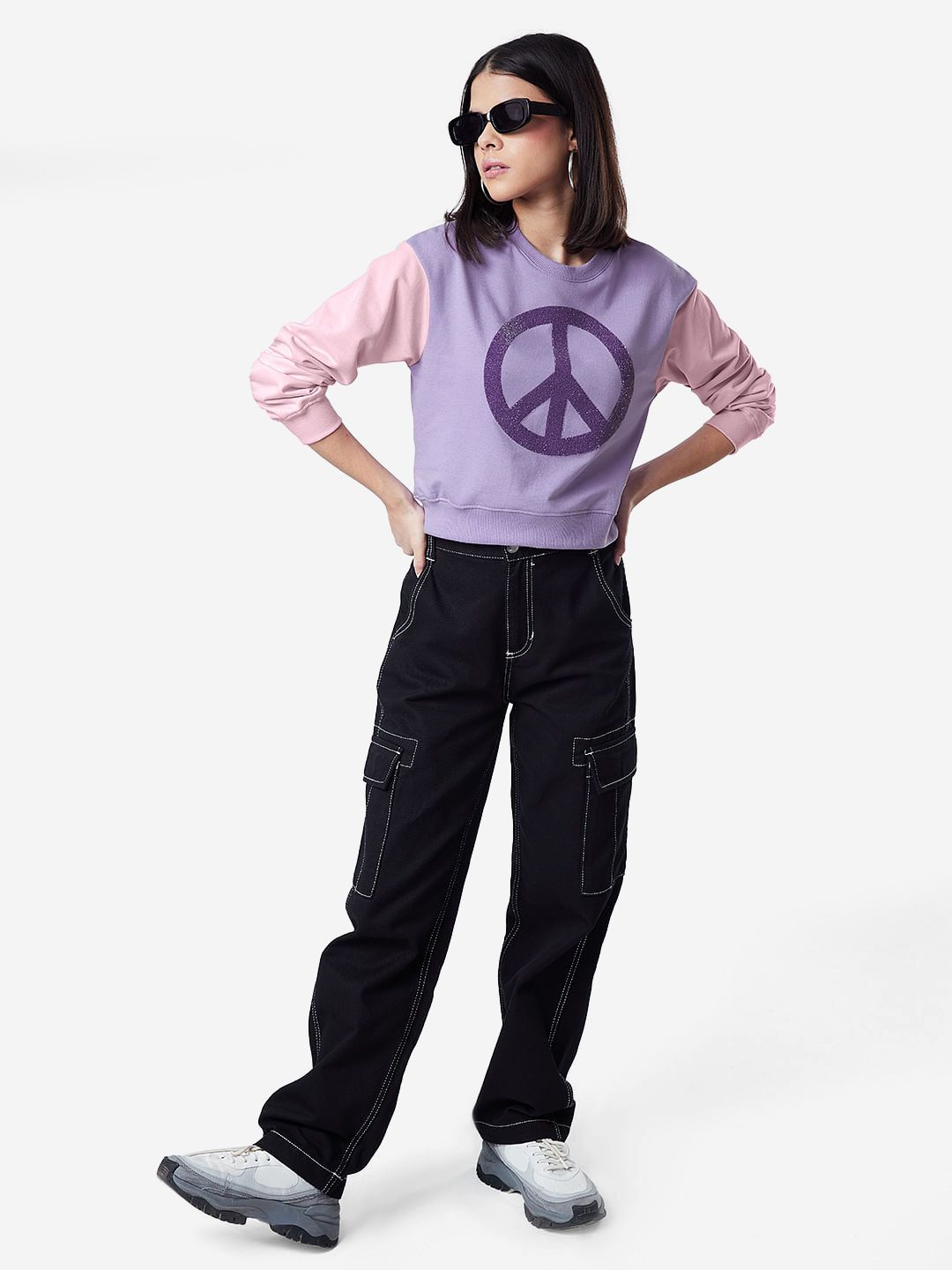 Peacekeeper Women Cropped Sweatshirts