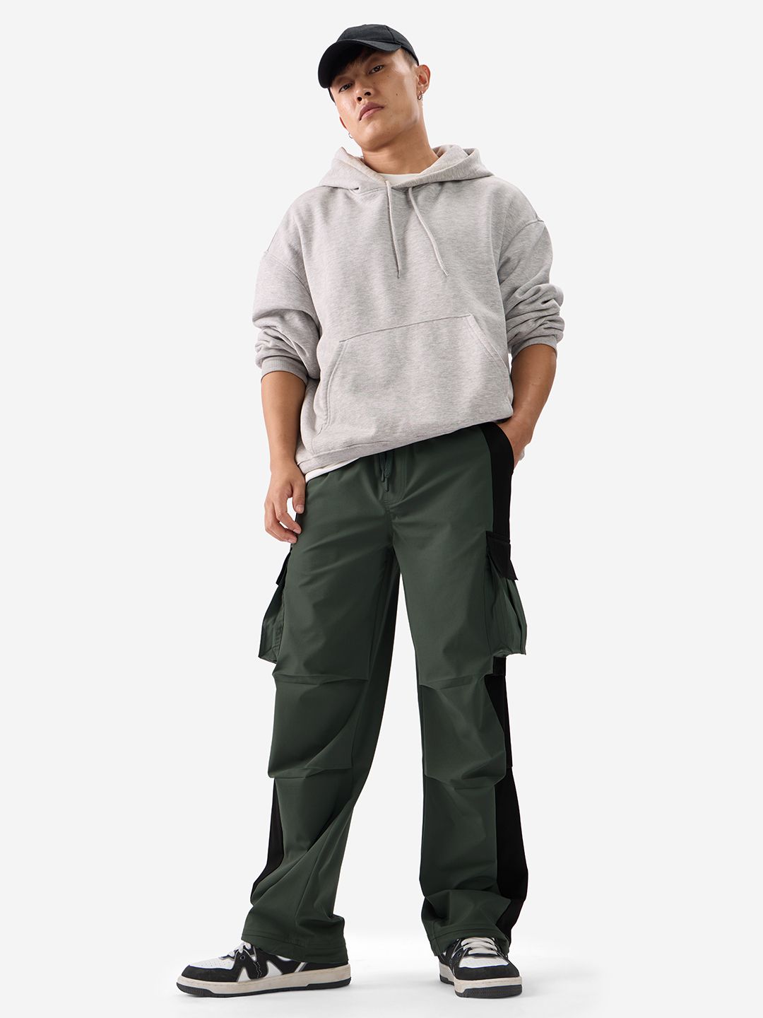 Parachute Pants: Riveria Men Parachute Pants
