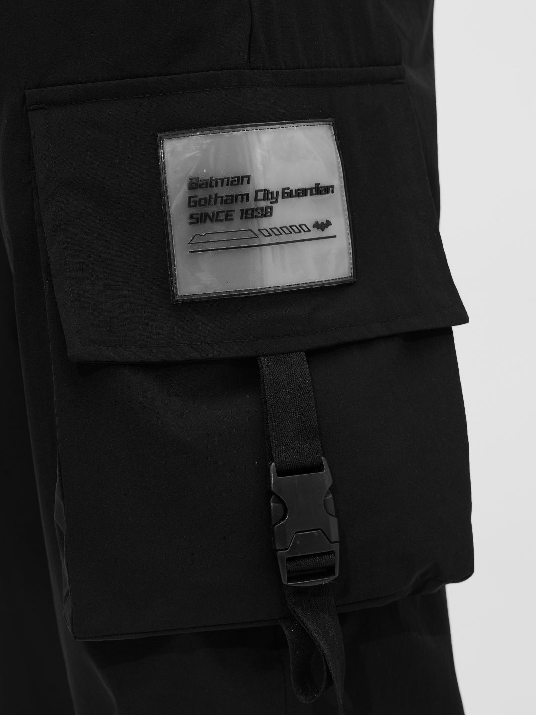 Batman: Dark Knight Men Cargo Joggers