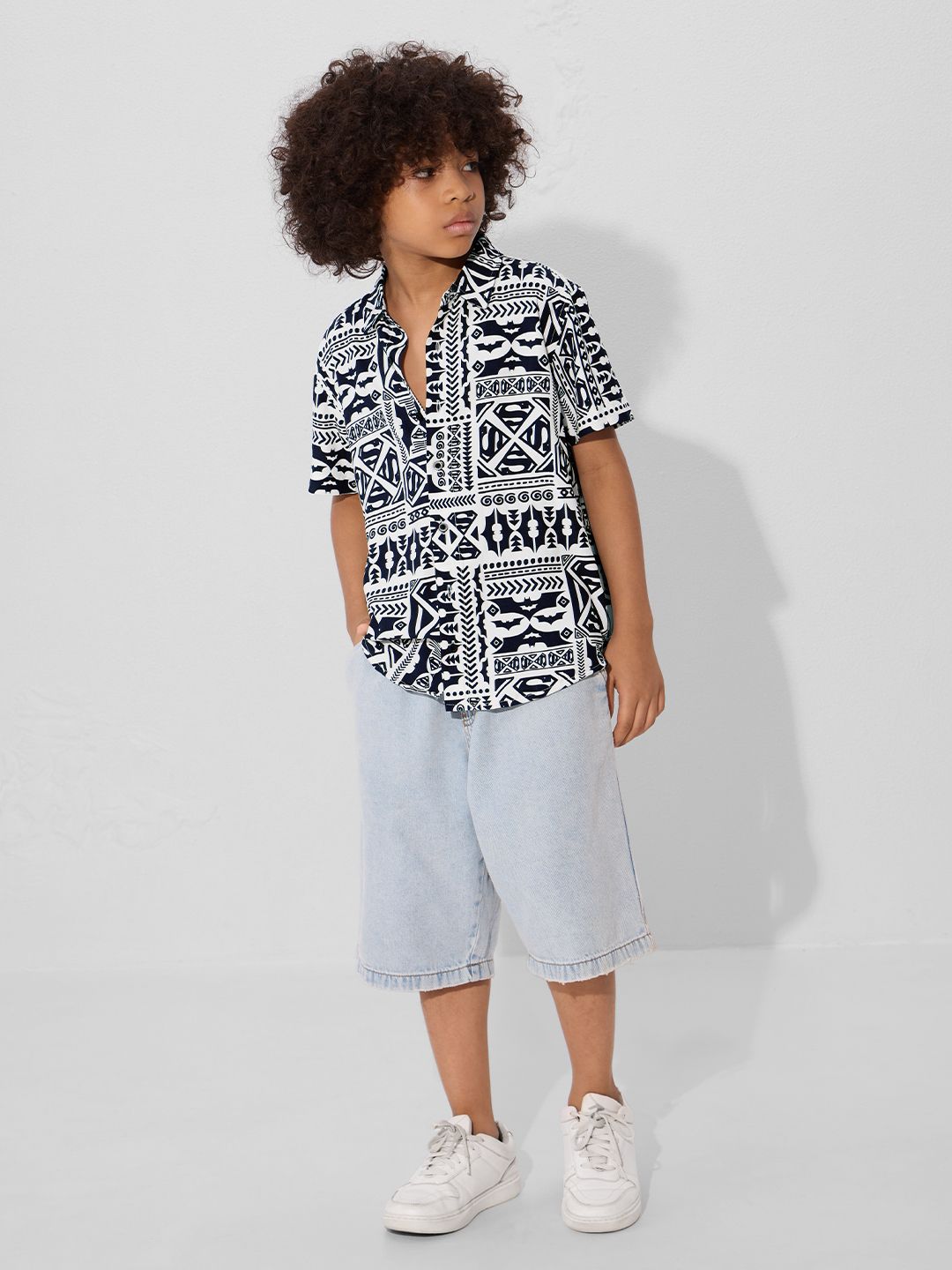 Batman: Geometric Young Boys Shirts (8-14 Yrs)