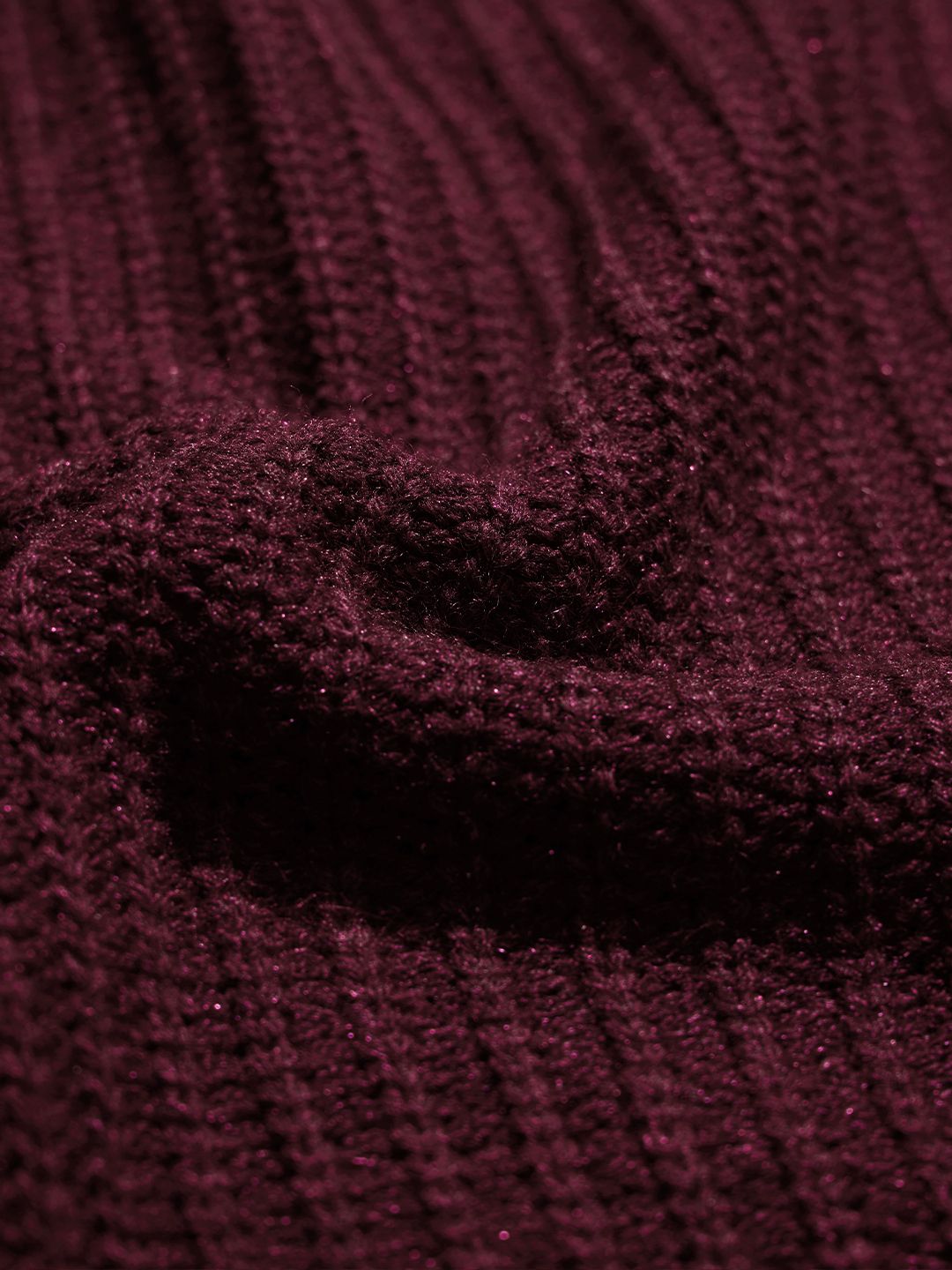 Knitted Hooded Sweater: Maroon Women Super Oversized Sweaters