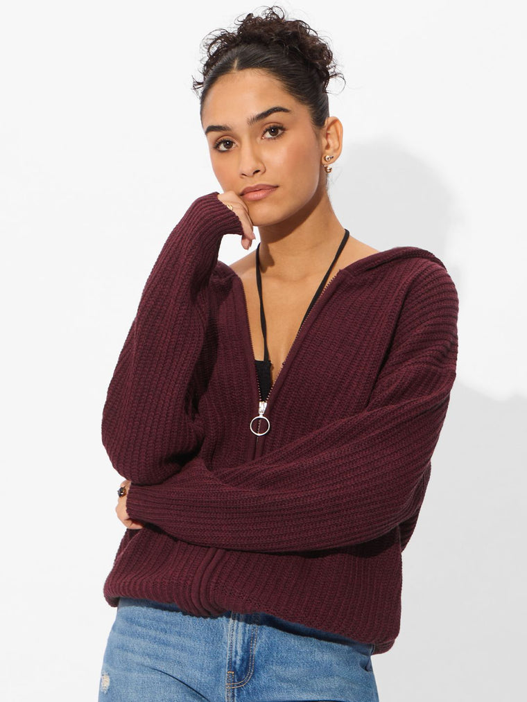 Knitted Hooded Sweater: Maroon Women Super Oversized Sweaters