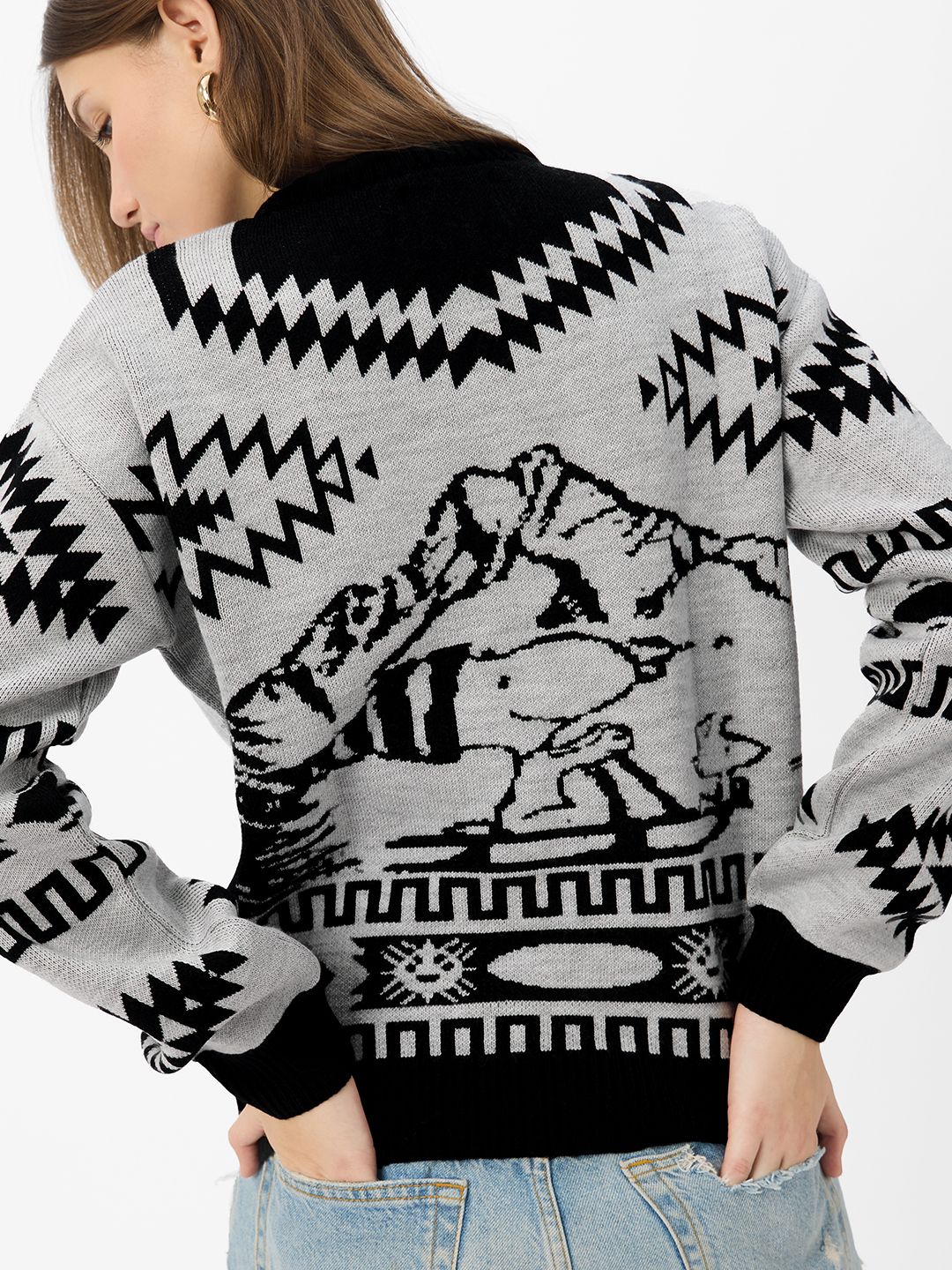 Peanuts: Explorer Women Oversized Sweaters