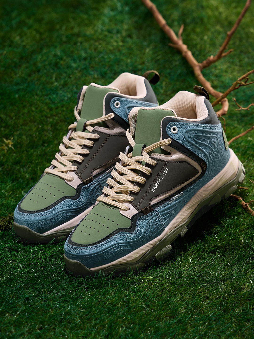Souled: Earth Men High Top Sneakers