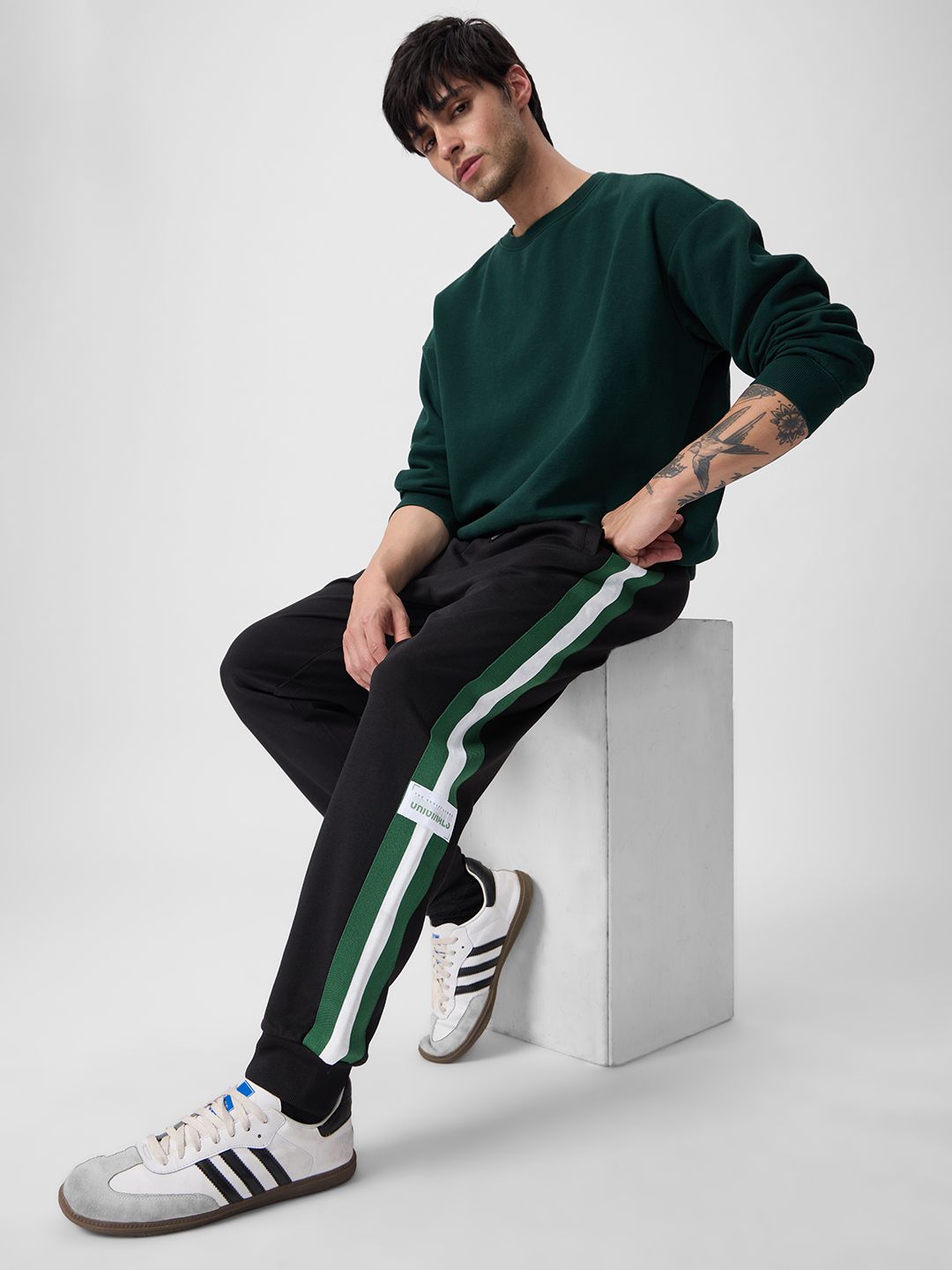 TSS Originals: Velocity Men Oversized Joggers