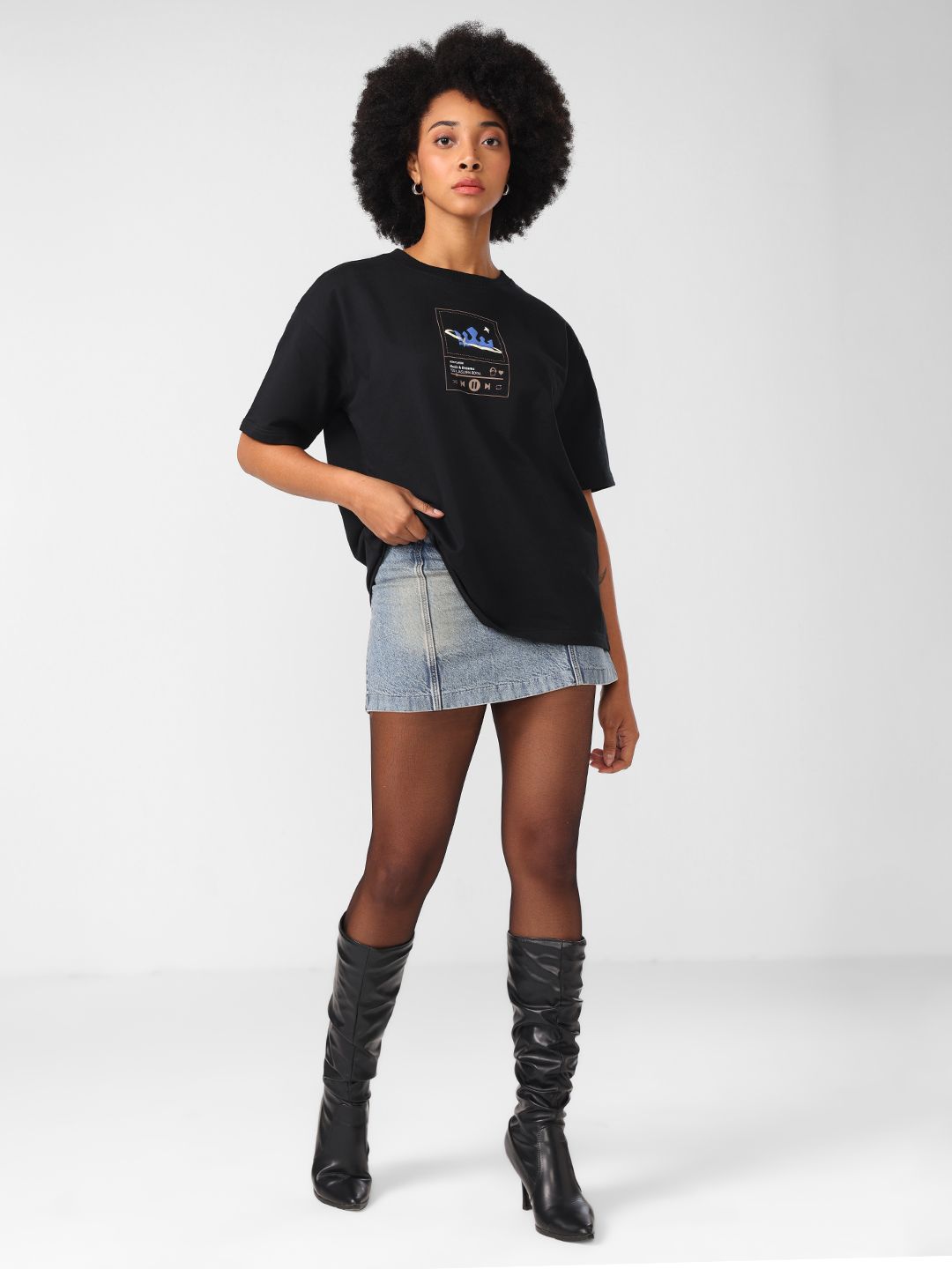 Jasleen Royal: The Royal's Women Oversized T-Shirts