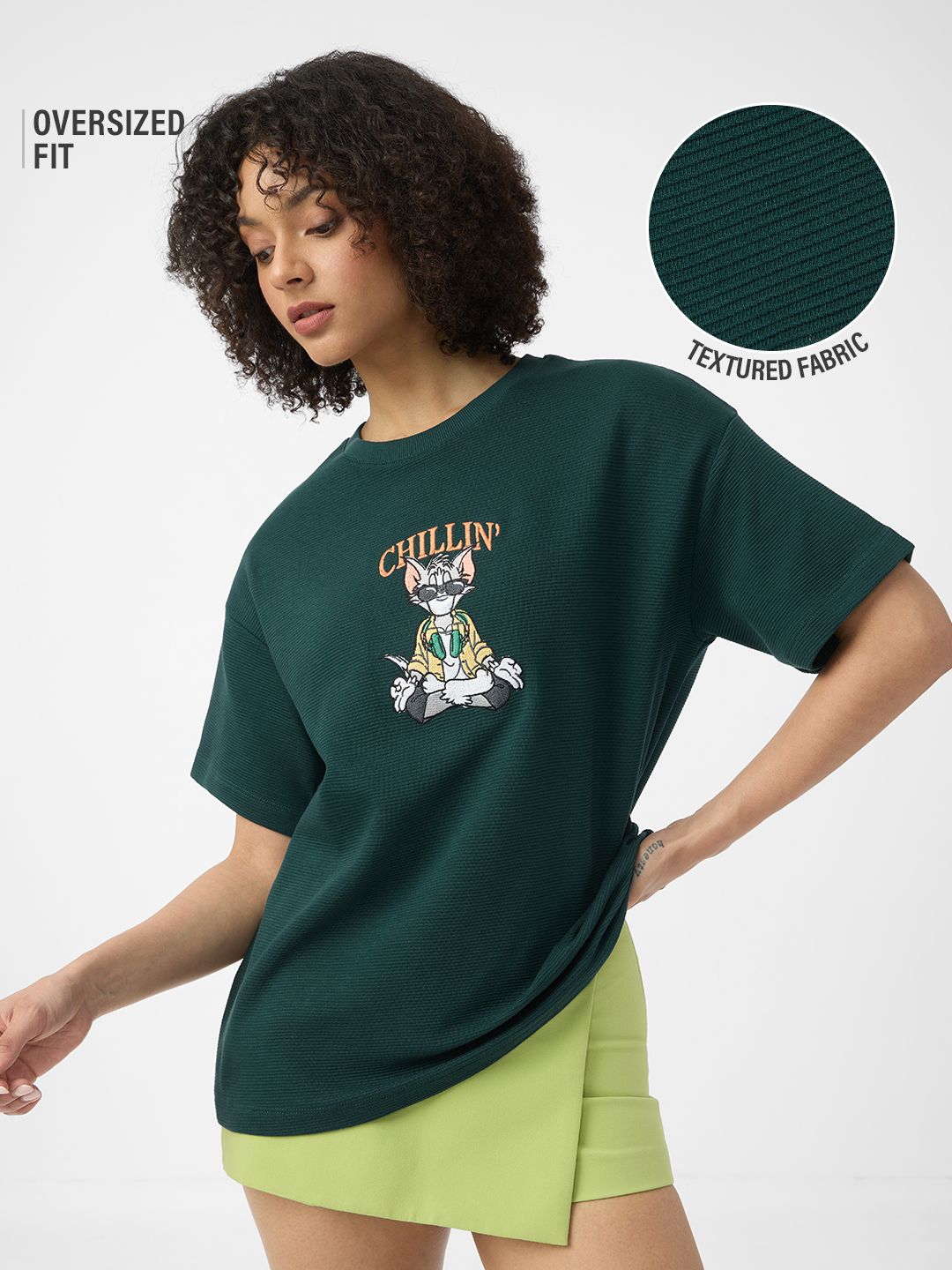Textured Tshirt: Tom Chillin' Women Oversized T-Shirts