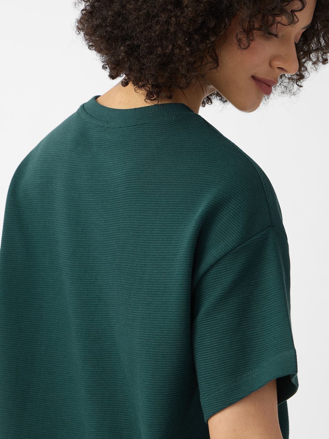 Textured Tshirt: Tom Chillin' Women Oversized T-Shirts