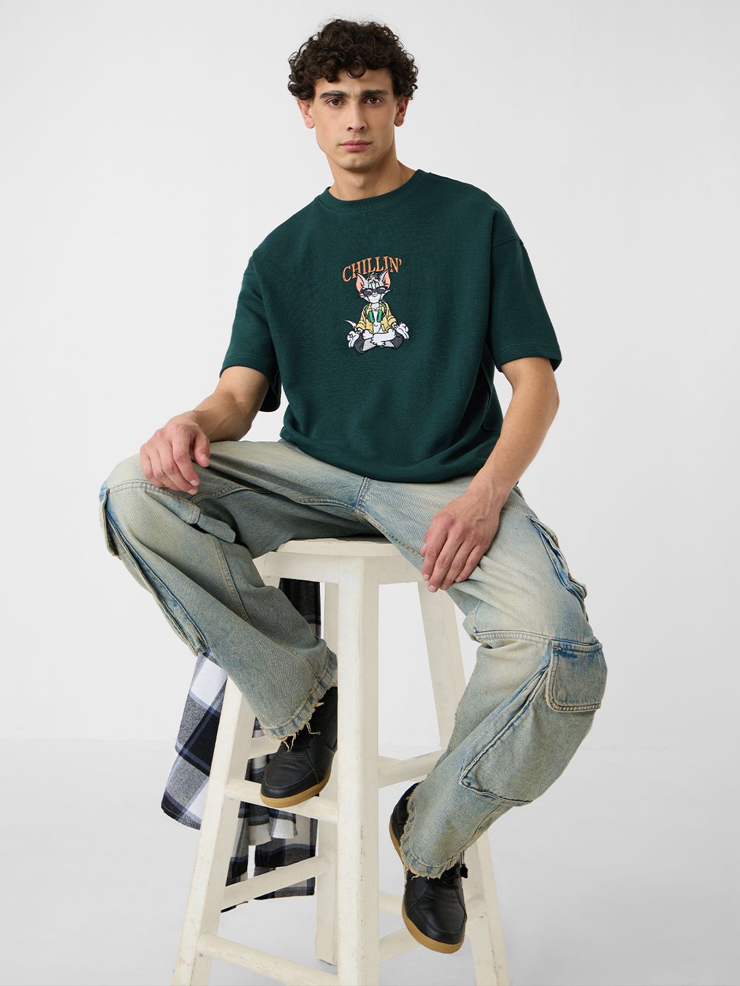Tom & Jerry: Chillin' Oversized T-Shirts