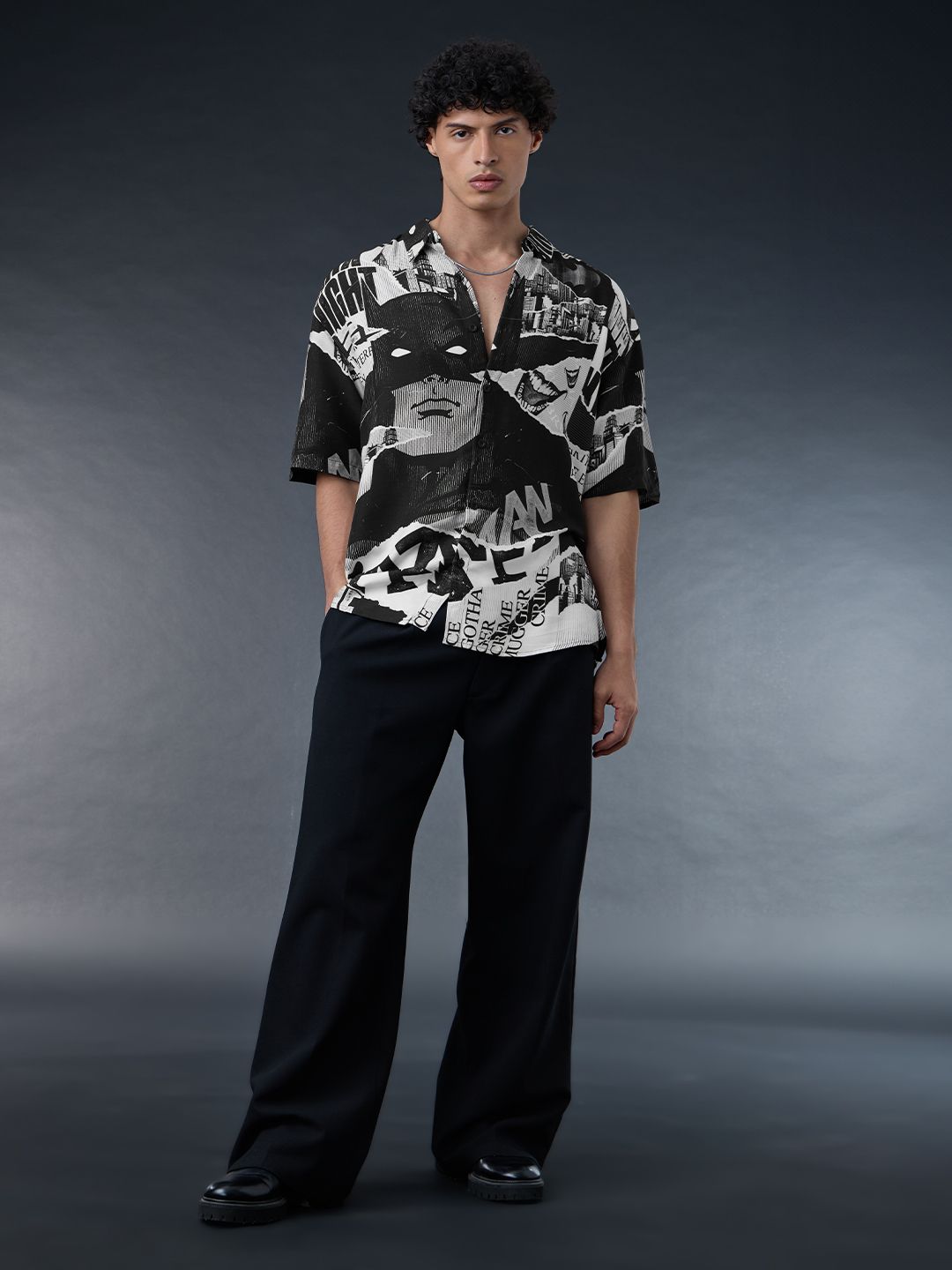 Batman: Wayne Industries Oversized Shirts