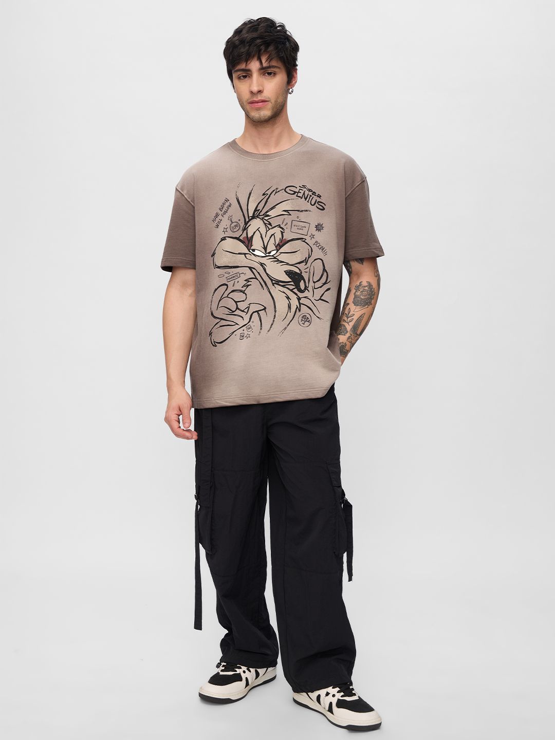 Looney Tunes: Super Genius Oversized T-Shirts