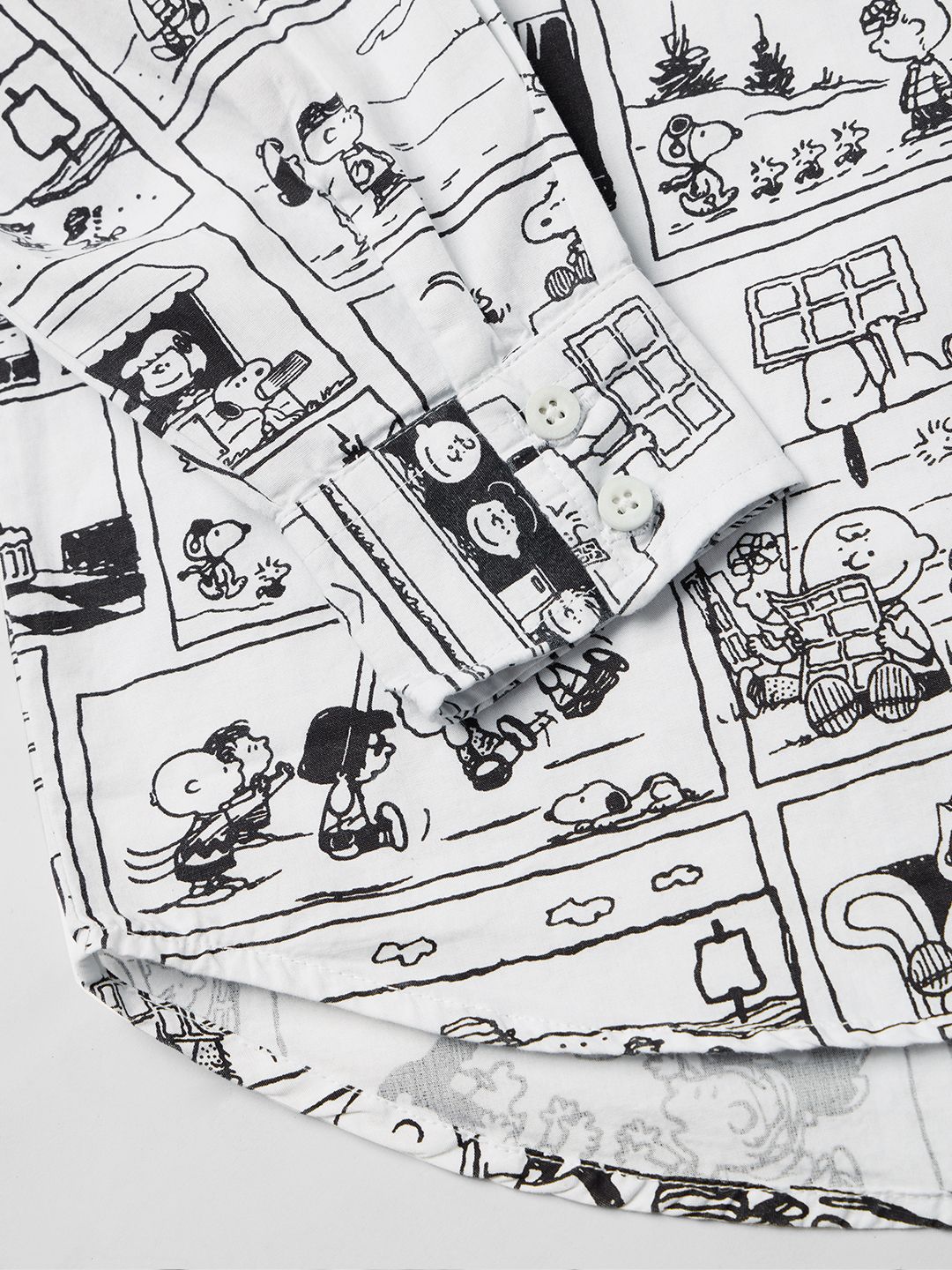 Peanuts: Comic Print Women Oversized Shirts