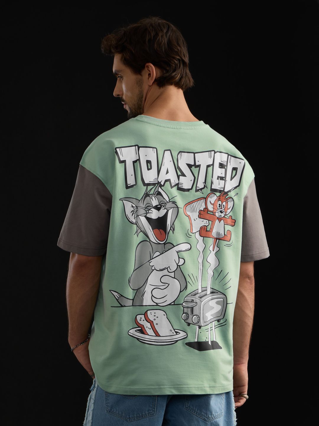 Tom & Jerry: Toasted Oversized T-Shirts