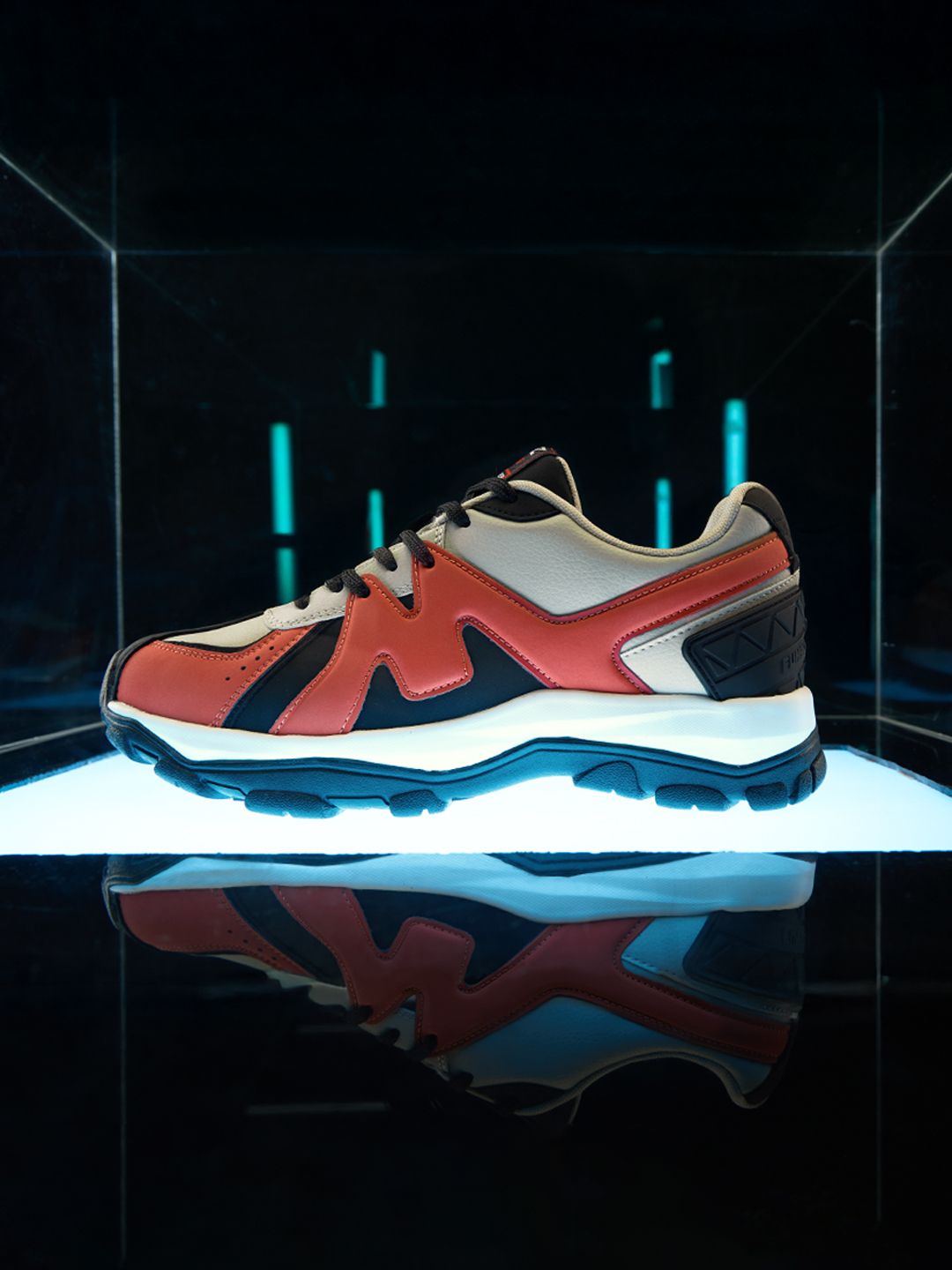 Fumes: Hazard Men Low Top Sneakers