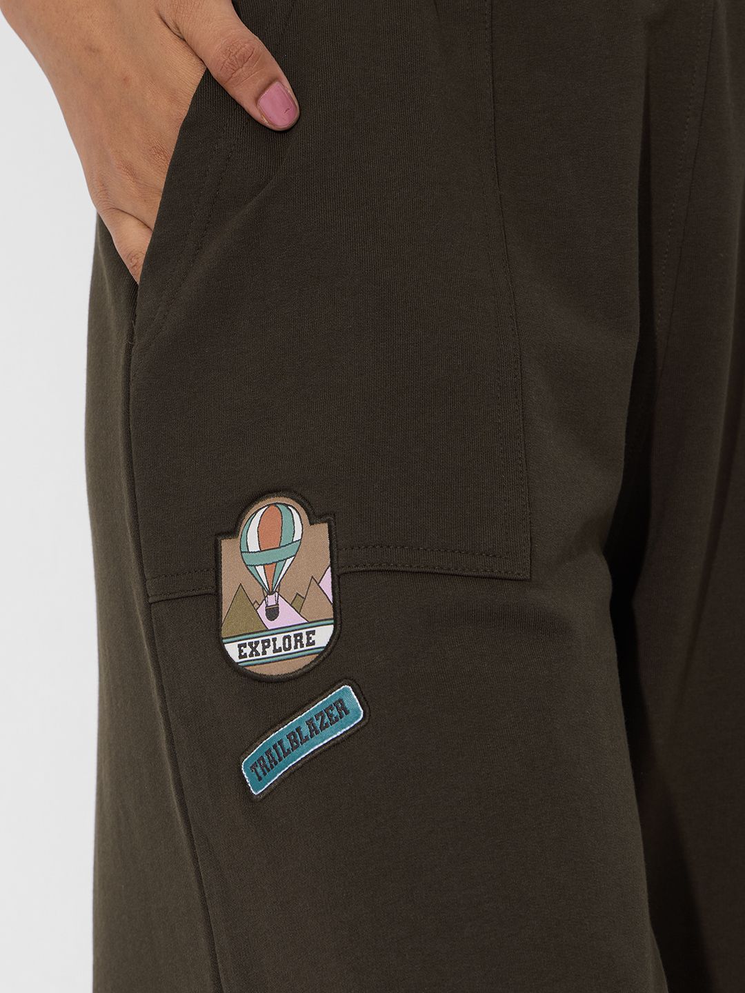 Straight-Fit Joggers: Wander Away Women Straight Joggers
