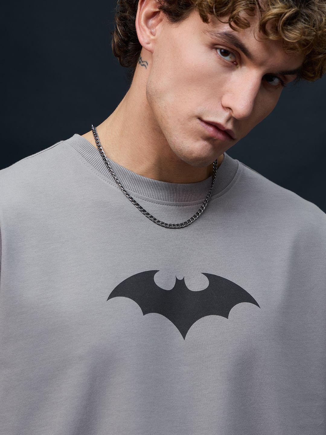Batman: To The Rescue Oversized T-Shirts