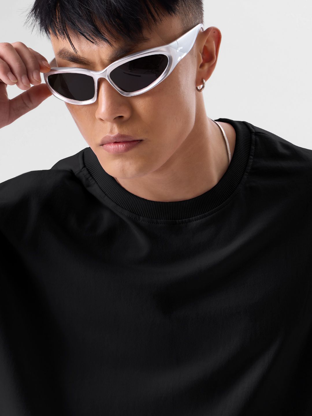 Solids: Black Oversized T-Shirts
