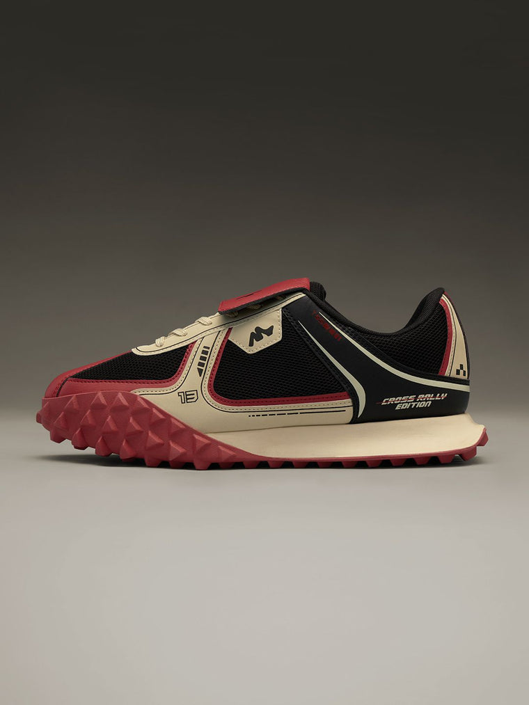 Velocity: Scarlet Men Low Top Sneakers