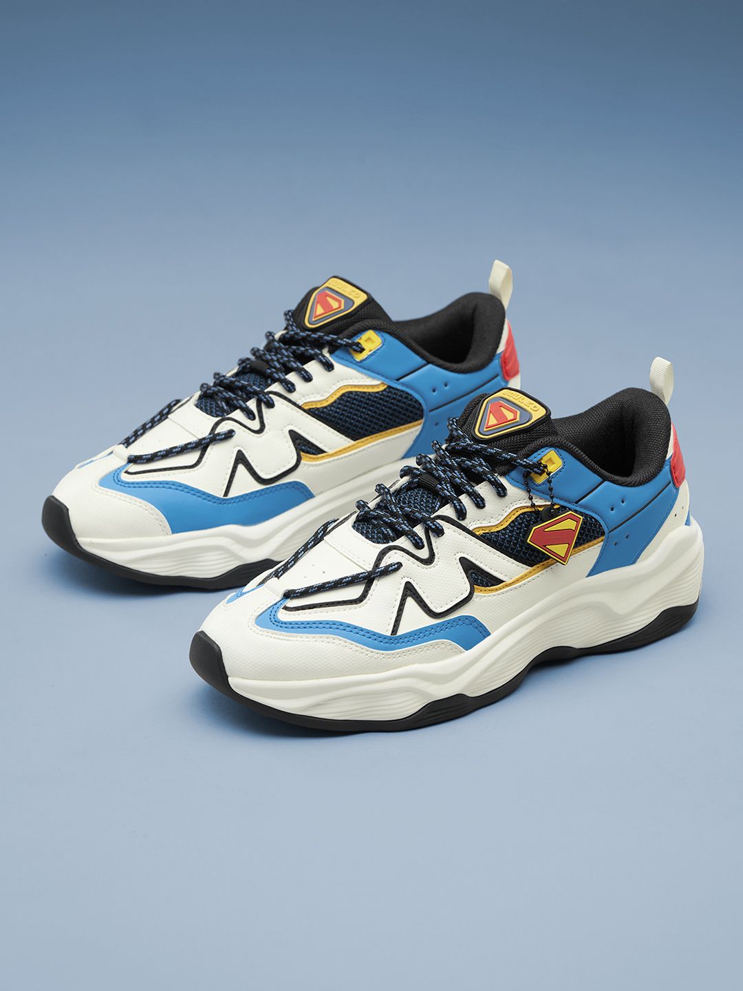 Superman: Son of Krypton Men Low Top Sneakers