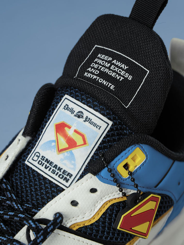 Superman: Son of Krypton Men Low Top Sneakers