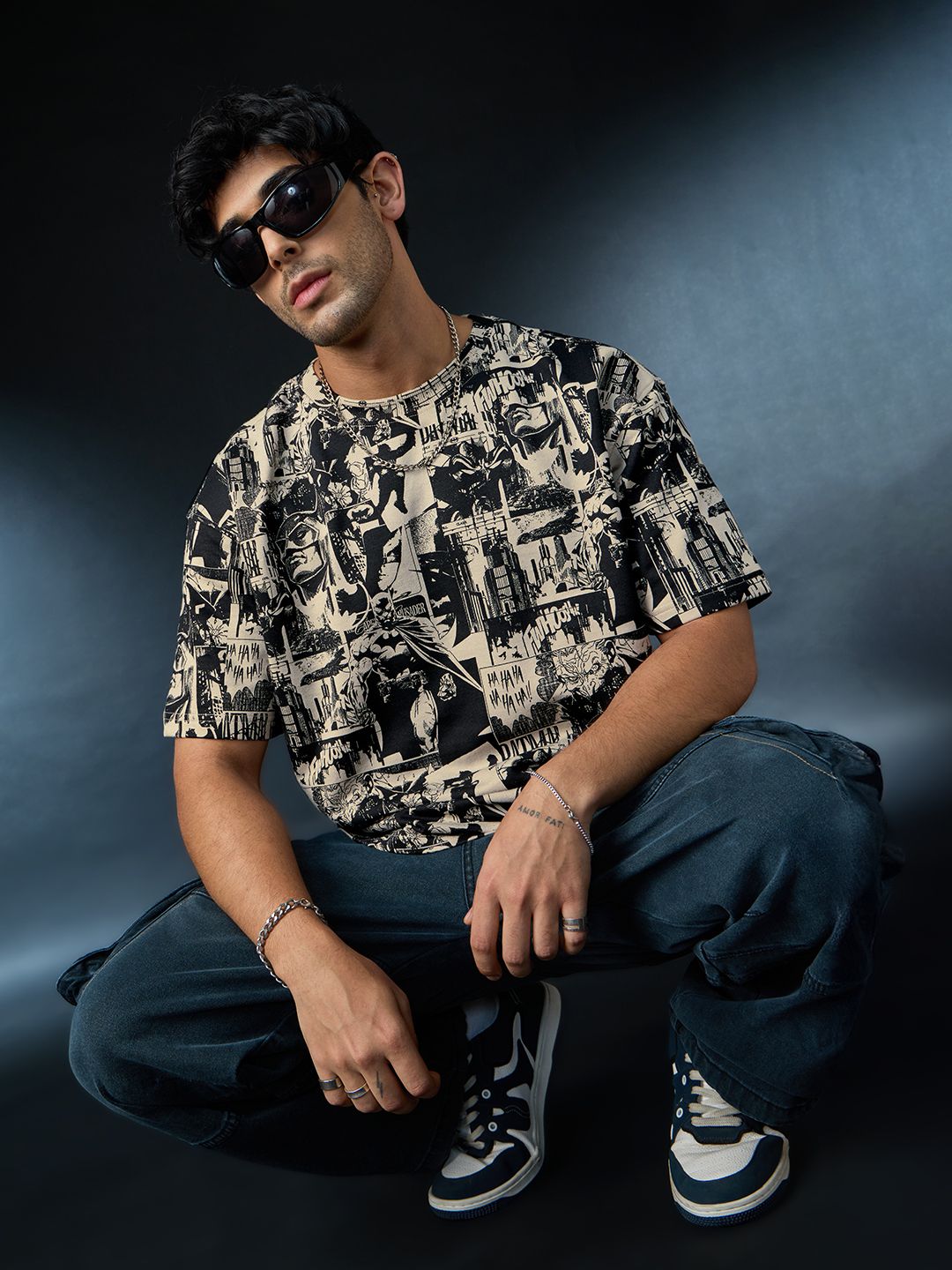 Batman: Gotham City Oversized T-Shirts