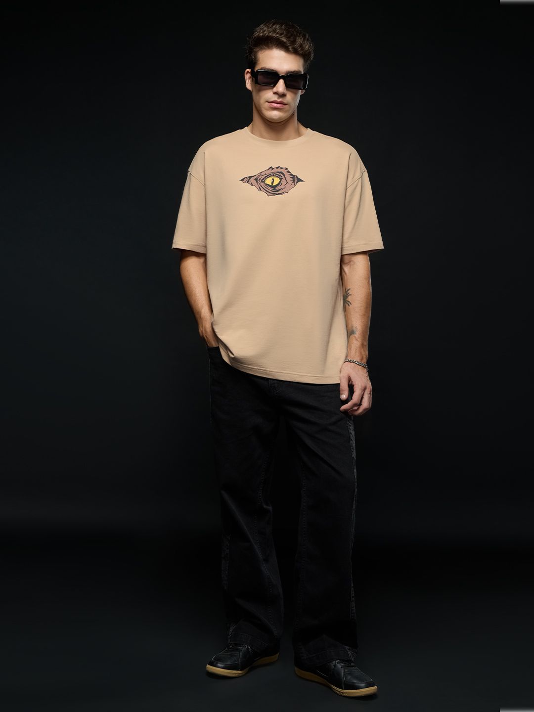 Jurassic Park: Dino Fossil Oversized T-Shirts