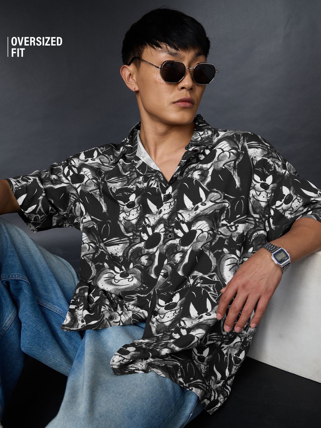 Looney Tunes: Sylvester Oversized Shirts