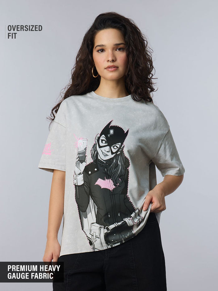 DC: Batgirl (Acid-Washed) Women Oversized T-Shirts