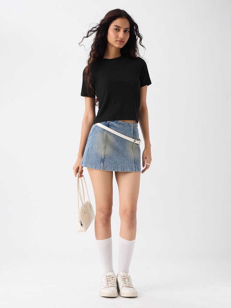 Ribbed T-shirt: Black Women Fitted T-Shirts