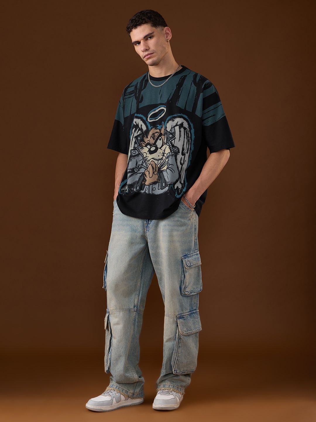Looney Tunes: Heavenly Rebel Oversized T-Shirts