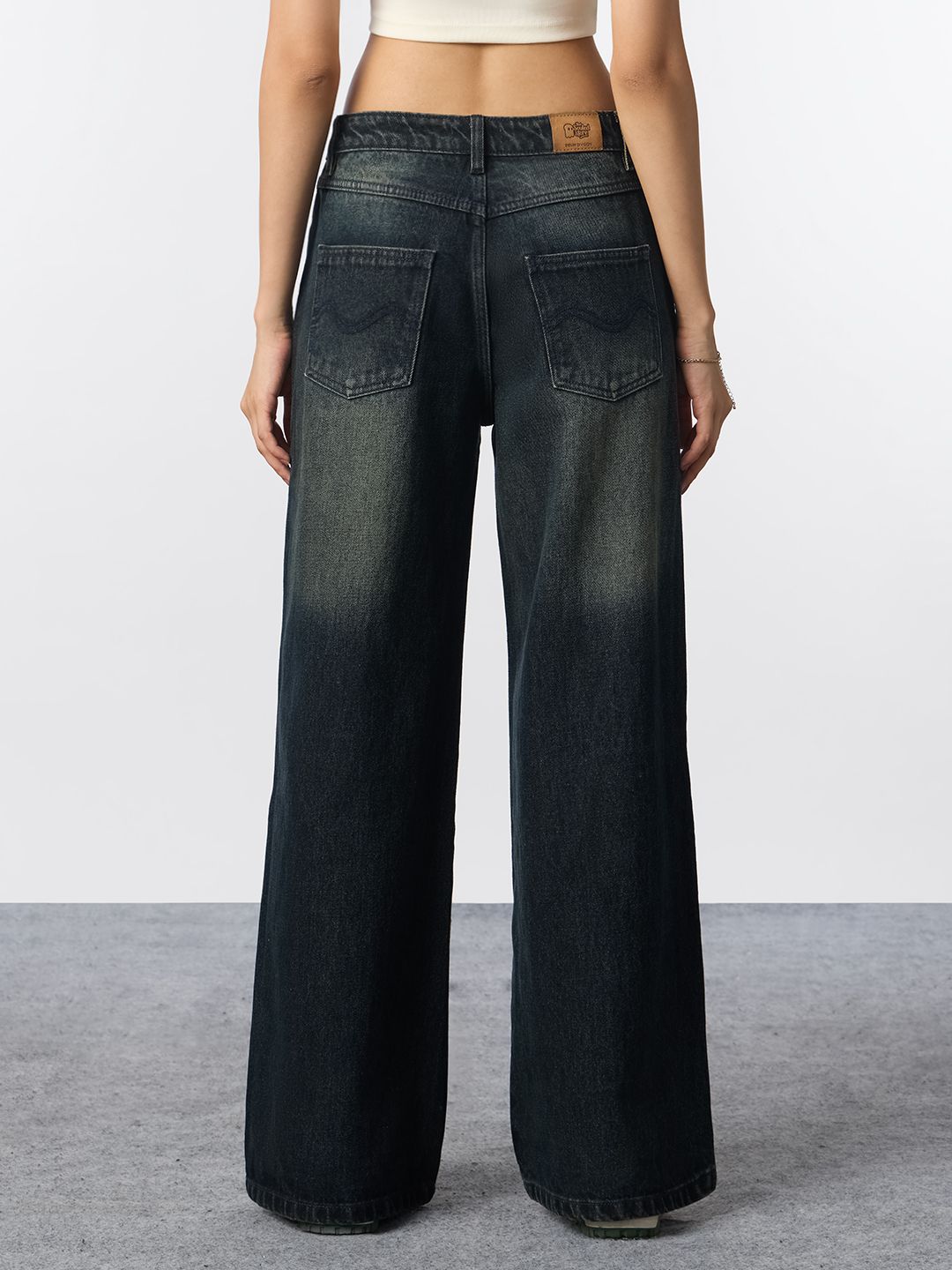 Wide-Leg Denim: Full Bloom Women Wide Denims