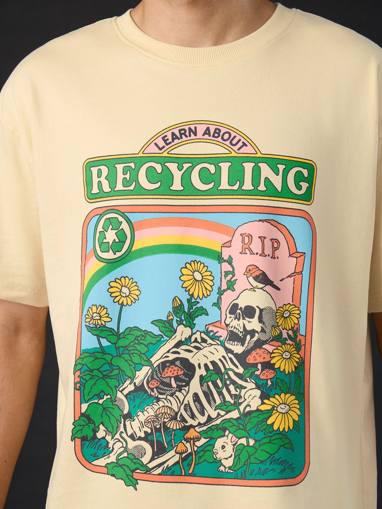 Steven Rhodes: Recycling Oversized T-Shirts