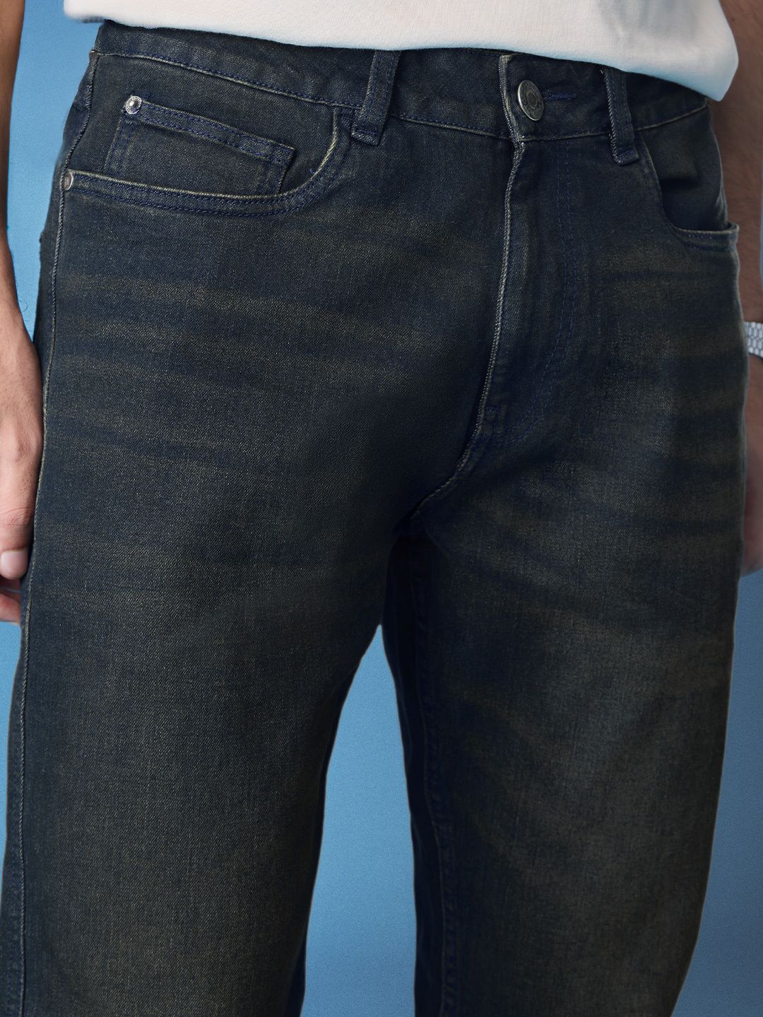 Classic Slim Fit Jeans: Deep Blue Men Classic Slim Fit Jeans