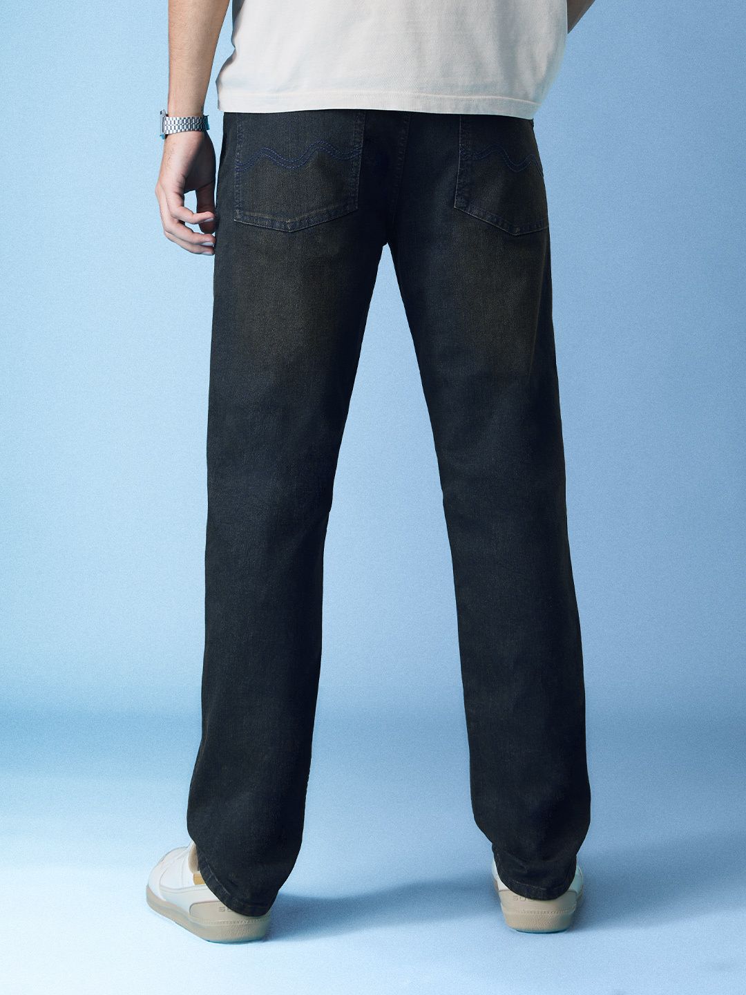 Classic Slim Fit Jeans: Deep Blue Men Classic Slim Fit Jeans