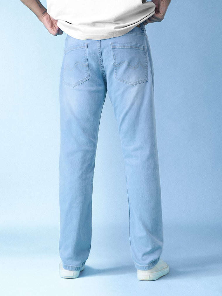 Classic Slim Fit Jeans: Light Wash Blue Men Classic Slim Fit Jeans