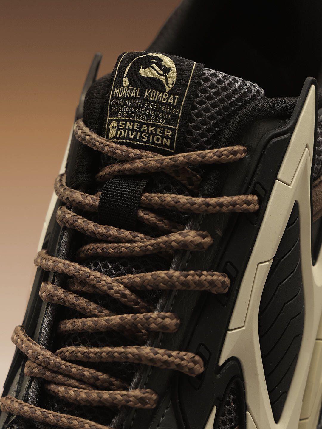 Mortal Kombat: Scorpion Men Low Top Sneakers