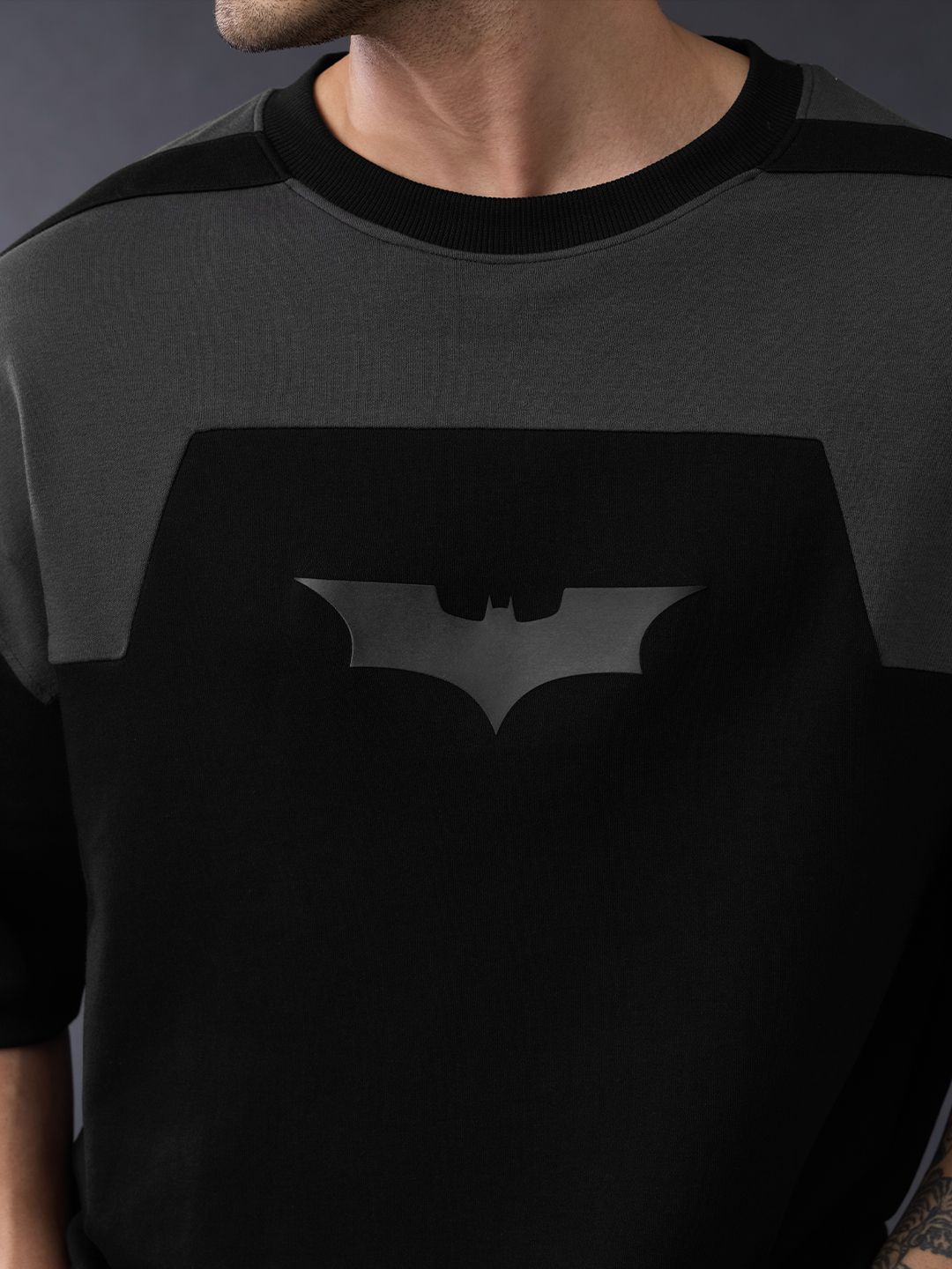 Batman: Dark Knight Super Oversized T-Shirts