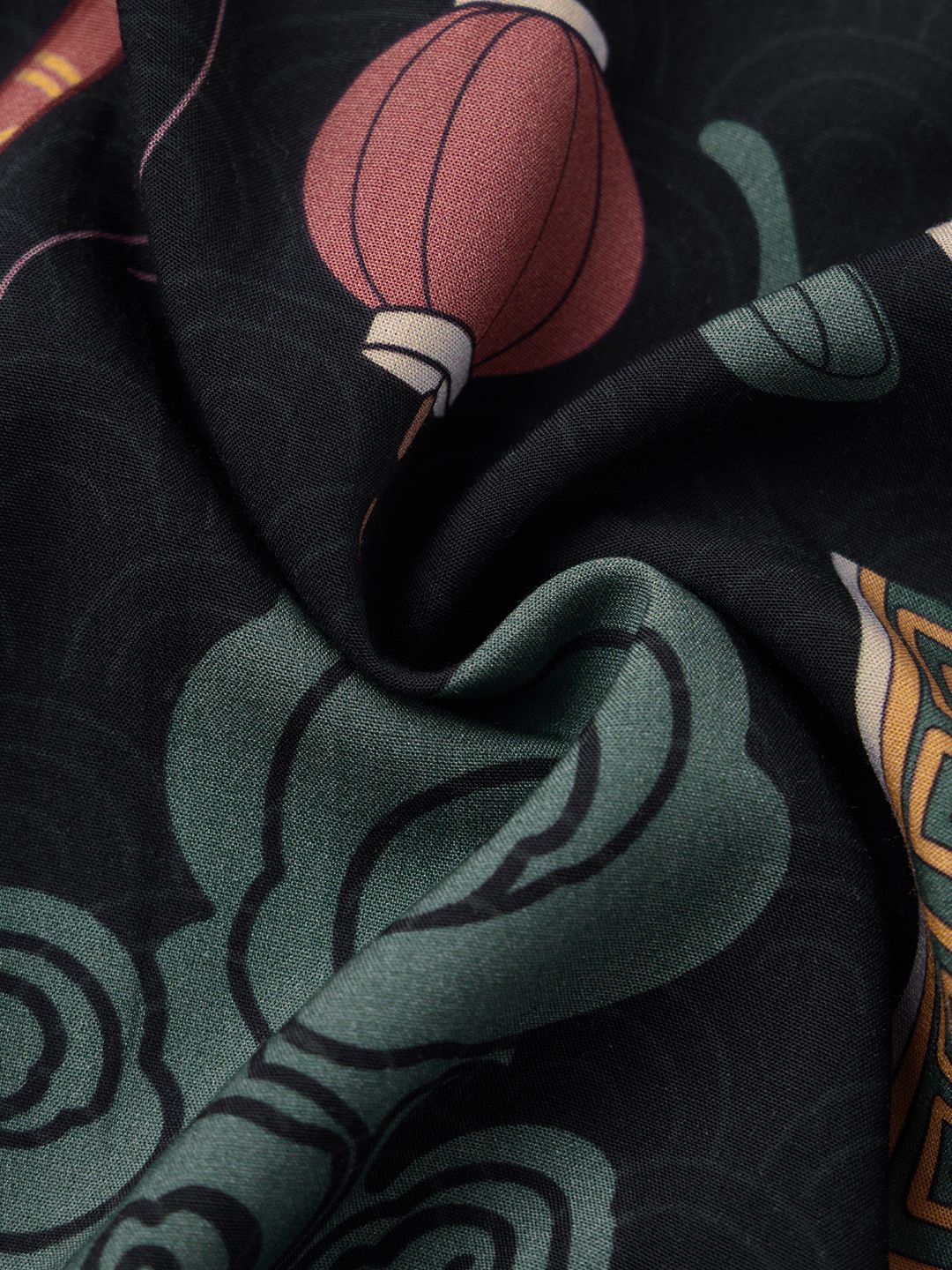Kung Fu Panda: Ramen Oversized Shirts