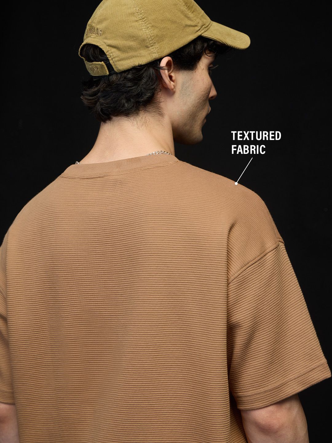Looney Tunes Ottoman: Super Genius Oversized T-Shirts