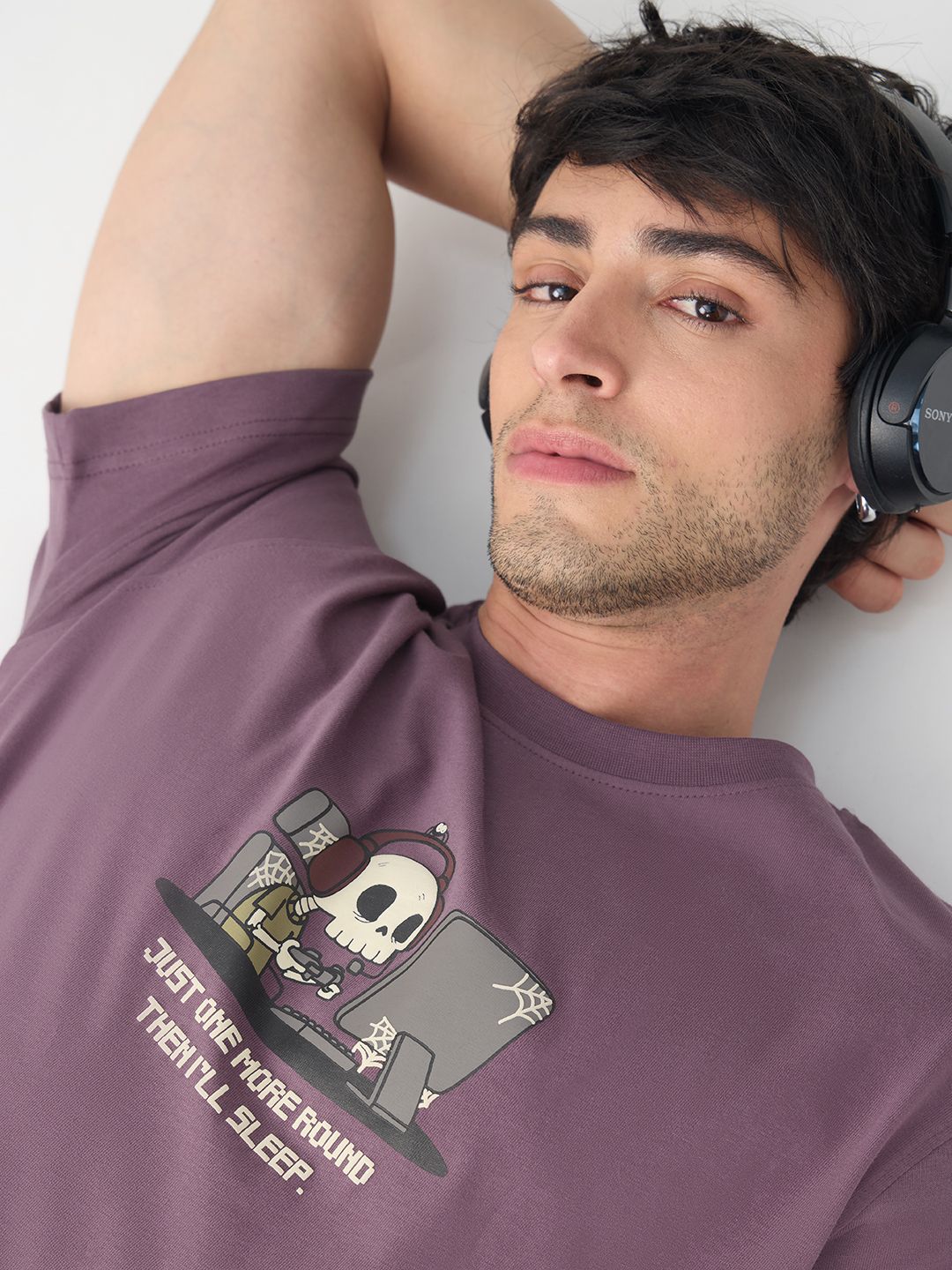 Casual Classics: Skull Gamer Men Relaxed Fit T-Shirts