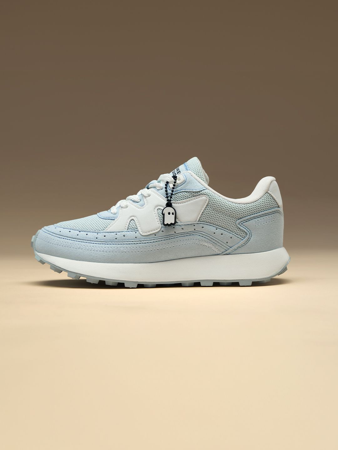 Cloud: Milano Women Low Top Sneakers
