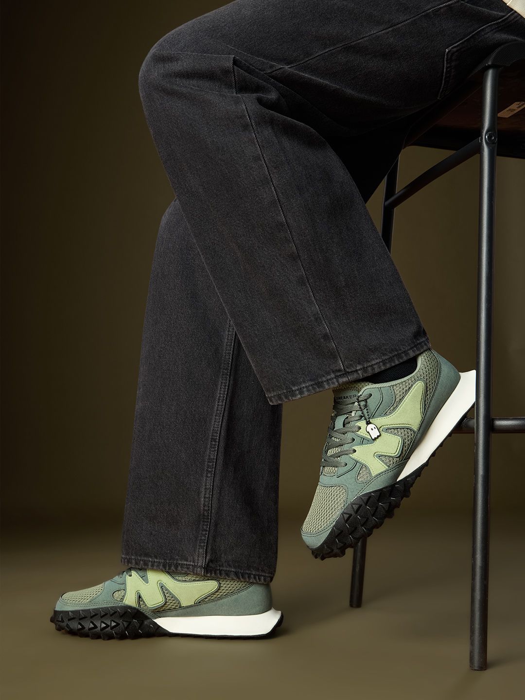Souled: Outlast Men Low Top Sneakers
