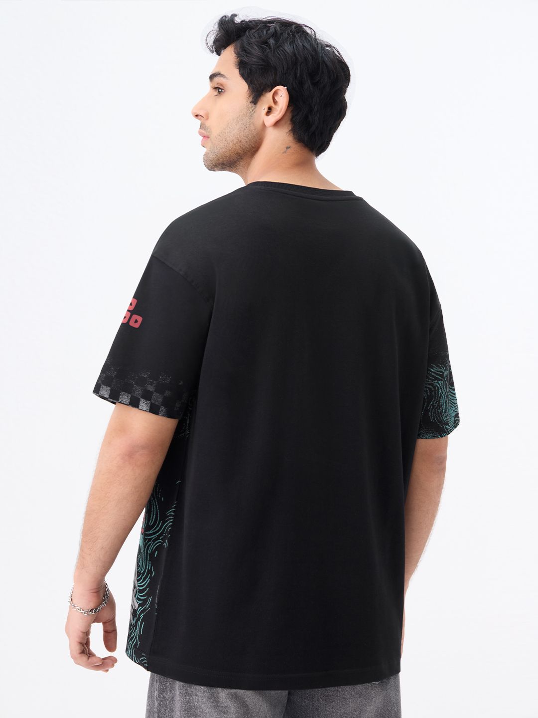 Oversized T-Shirt: Urban Legend Oversized T-Shirts
