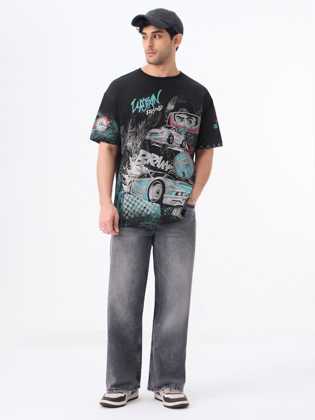 Oversized T-Shirt: Urban Legend Oversized T-Shirts